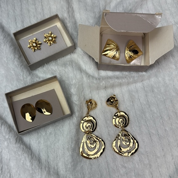 Avon Golden rays pierced earrings - Picture 1 of 16